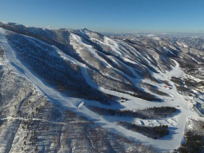 Готель 夏油高原スキー場 Кітакамі Екстер'єр фото